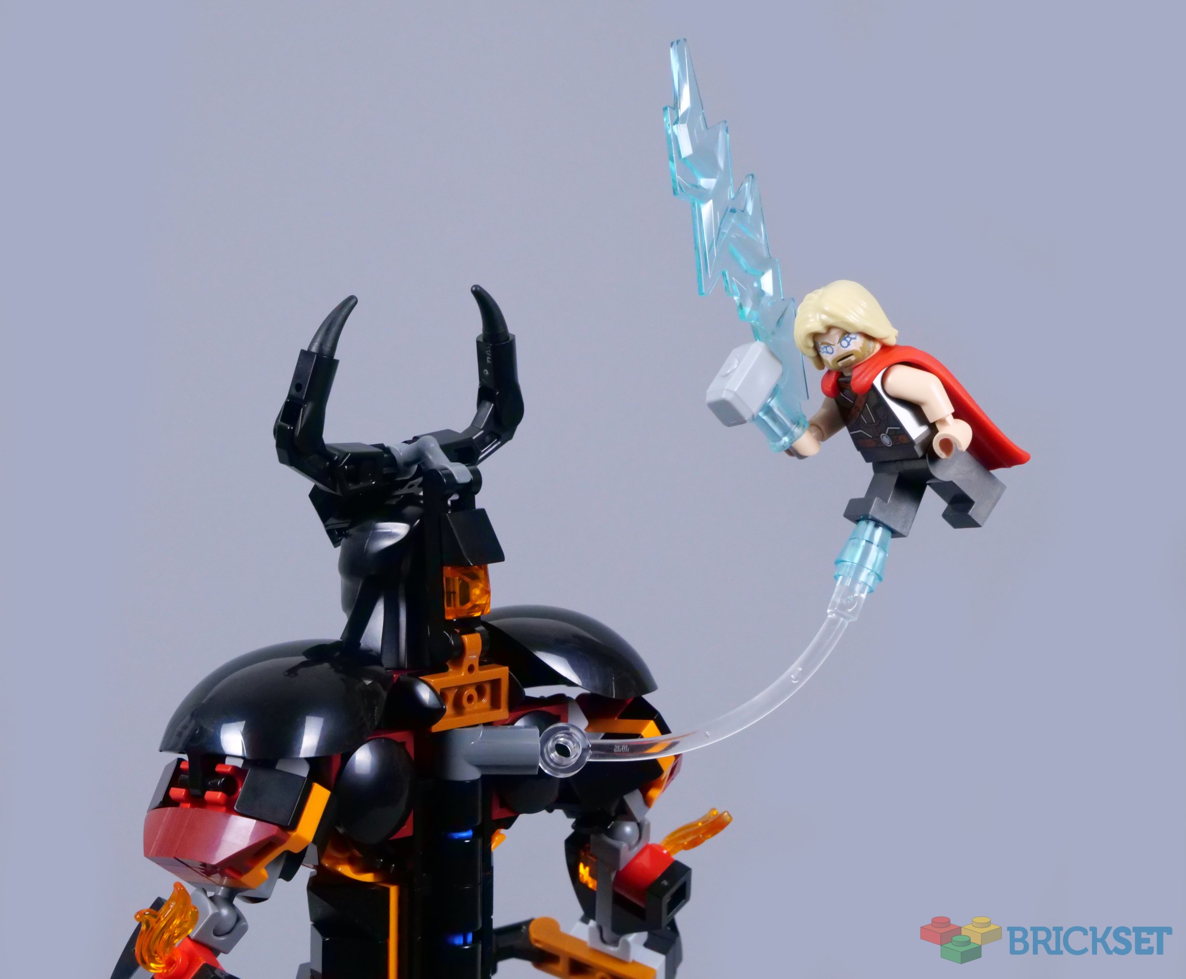LEGO Marvel Super Heroes 76289 Thor vs. Surtur Construction Figure